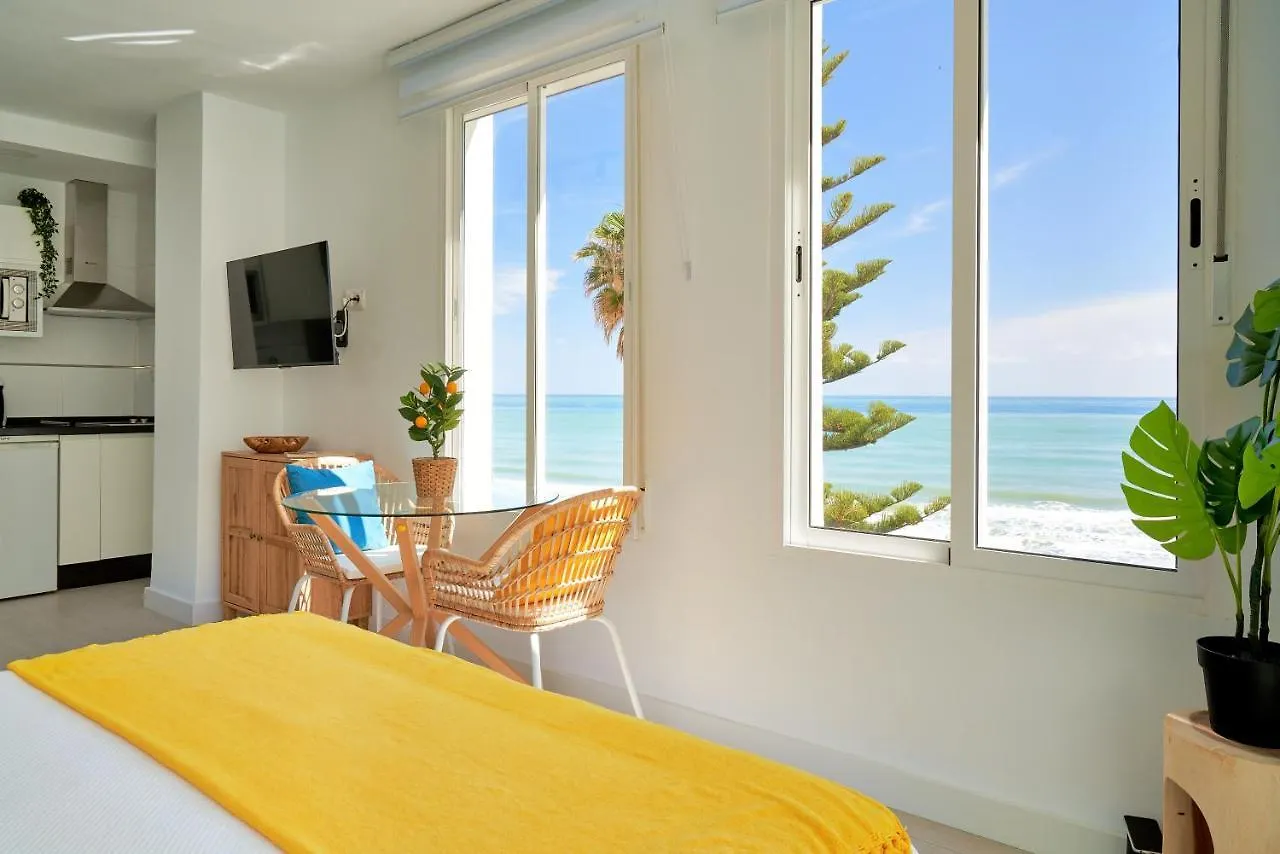 Lägenhet Suite Roca Chica Torremolinos